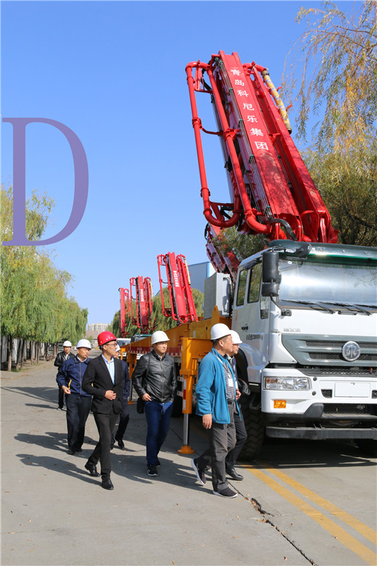 青島混凝土泵車(chē)價(jià)格 (9)