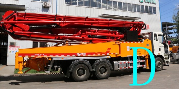 混凝土輸送泵是如何清洗下料斗的？