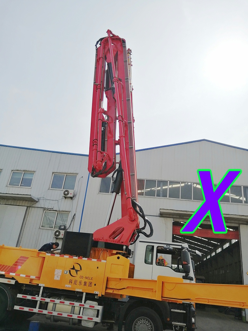 青島小型混凝土泵車價(jià)格 (3)