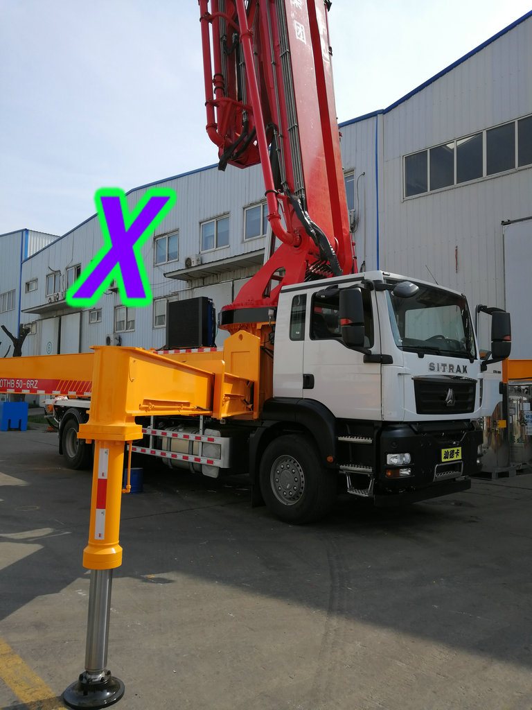 青島小型混凝土泵車價(jià)格 (2)