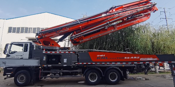 泵車的卸料抖臟了，要怎么清洗