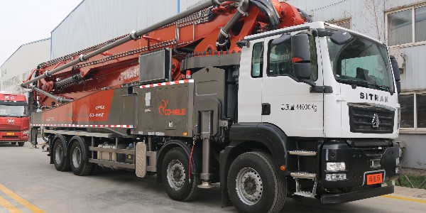 泵車如果發(fā)現油外泄要如何處理