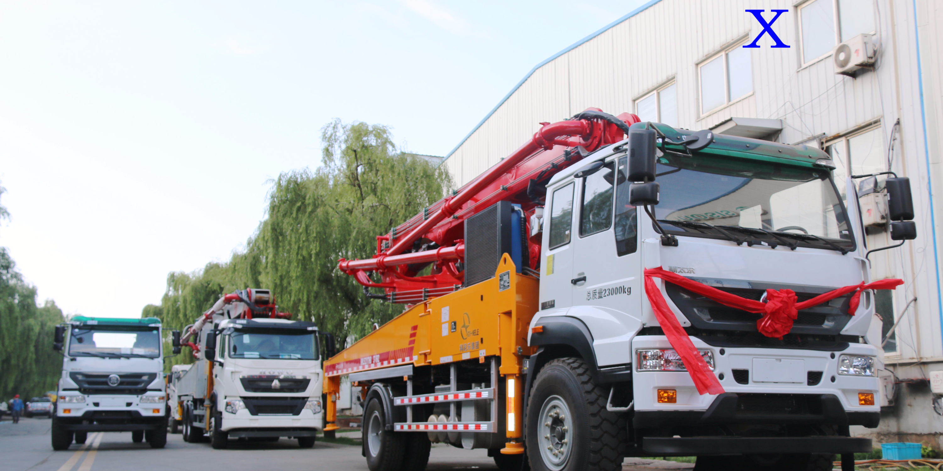 小型混凝土泵車施工安全操作注意事項(xiàng)知多少——科尼樂(lè)