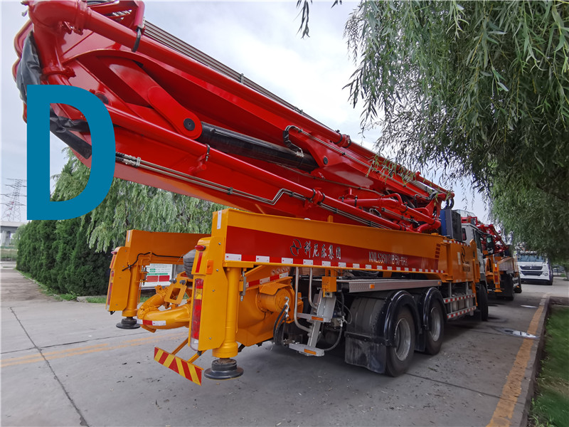 青島混凝土泵車價格 (5)