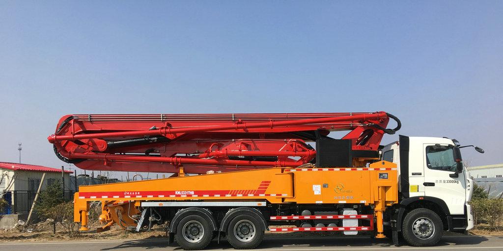 小型混凝土泵車，混凝土泵車，小型泵車，天泵