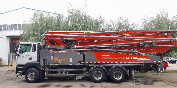 混凝土泵車的產(chǎn)品性能應(yīng)從哪幾個點選型