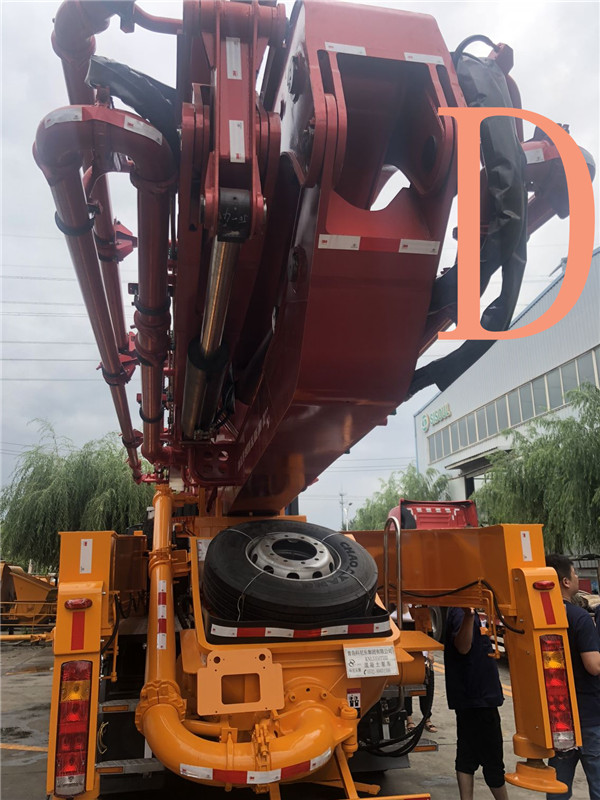 青島混凝土泵車價(jià)格 (10)