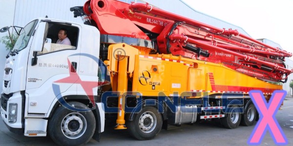 部分臂架or全展臂架，根據實際情況來定，實現小型泵車靈活施工