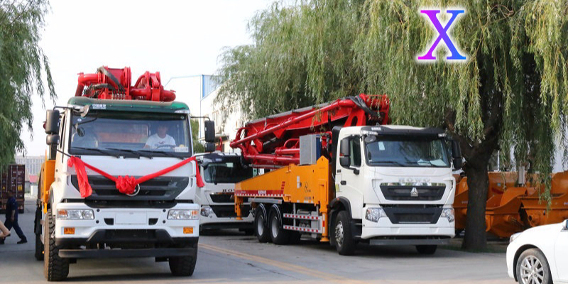 怎樣正確折疊小型泵車(chē)的臂架