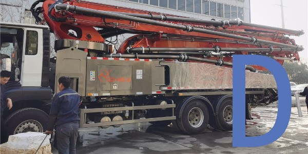 泵車伸展布料桿應(yīng)按出廠說(shuō)明書(shū)的順序進(jìn)行